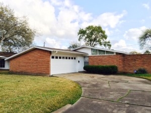 My client wanted a mid century modern and nothing else. We found this jewel and pounced the day it was listed. With his renovations, my client has been featured in the Houston Chronicle Real Estate section.